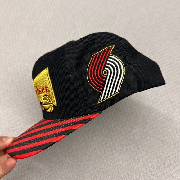 Portland Trailblazers Hat Budweiser Mitchell Ness Courtside Basketball Snapback - Picture 6 of 11